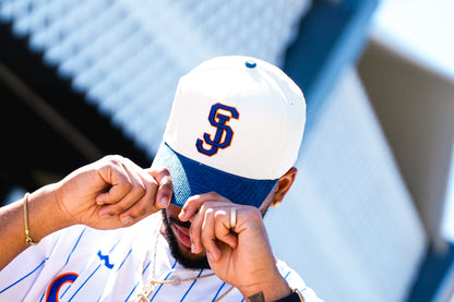 Senadores White / Blue Corduroy Hat
